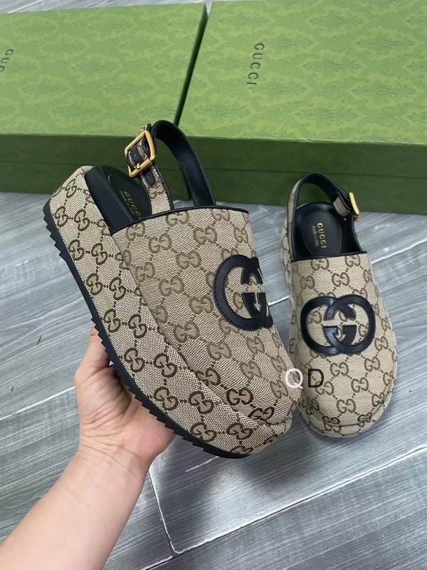 Gucci Women's Shoes 303